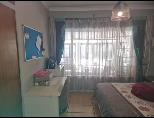 3 BEDROOM HOUSE FOR SALE IN HURLYVALE